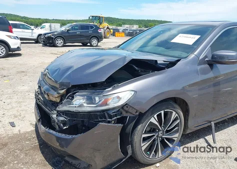 2017 Honda Accord Ex from USA, damaged, VIN 1HGCT1B75HA007943